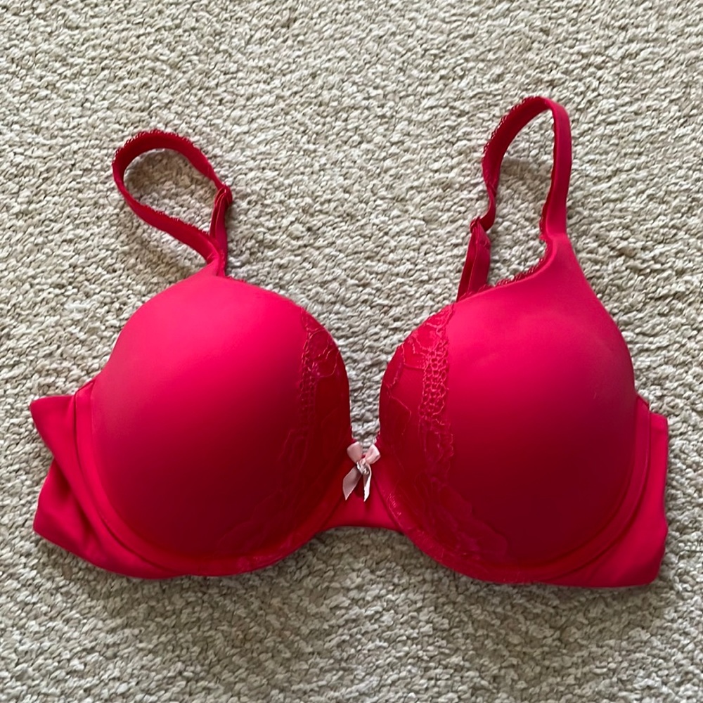 Victoria’s Secret Body by Victoria Perfect Shape 34 D